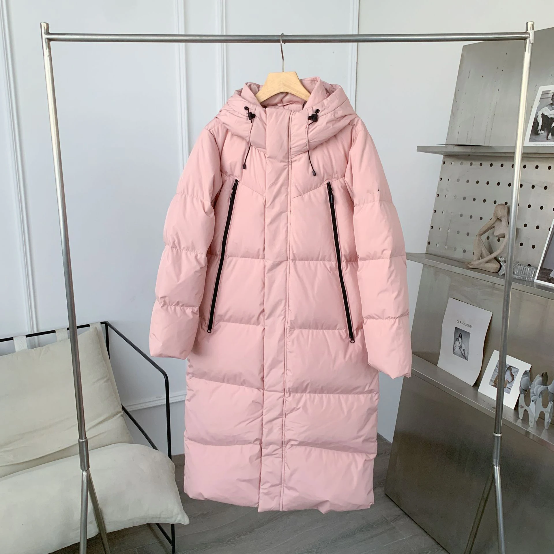 Рисунок 4 - Парная длинная пуховая куртка с