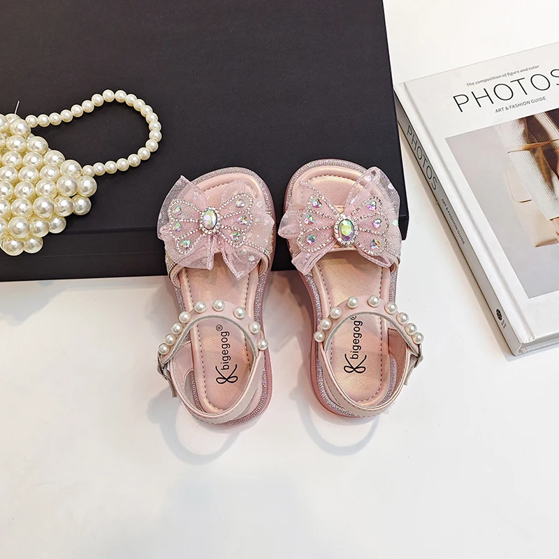 Girls Summer Sandals with Rhinestone and Soft Bottom