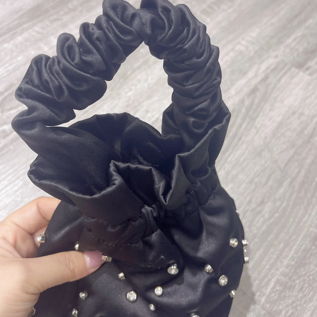 ǰ  ָ Ŭġ  ڼ ƴ ؽó   Ʈ νƮ ̽ ̴  , 2022