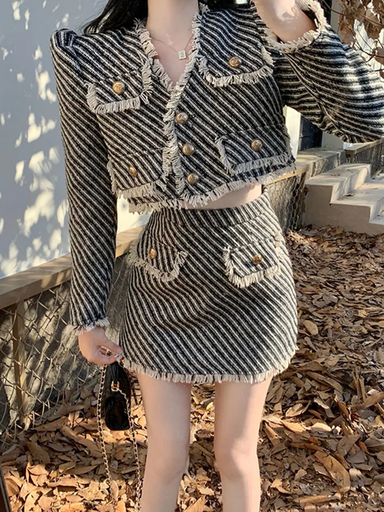 

Autumn Winter New Small Fragrance Fashion Tweed Tassel Set Korean Fashion Top Short Jacket Coat+Mini Skirt Suits Two-piece Suits