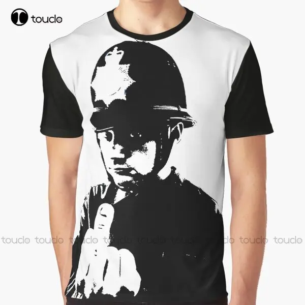 

Banksy Swearing Policeman Graphic T-Shirt Men T Shirt Digital Printing Tee Shirts Christmas Gift New Popular Xxs-5Xl Streetwear