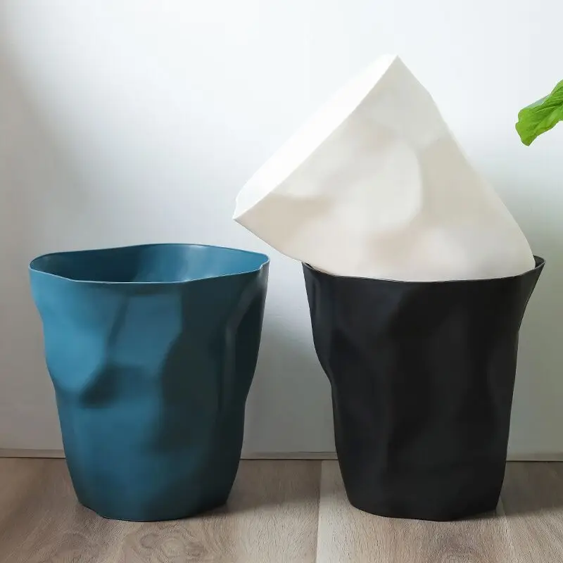 Trash Can