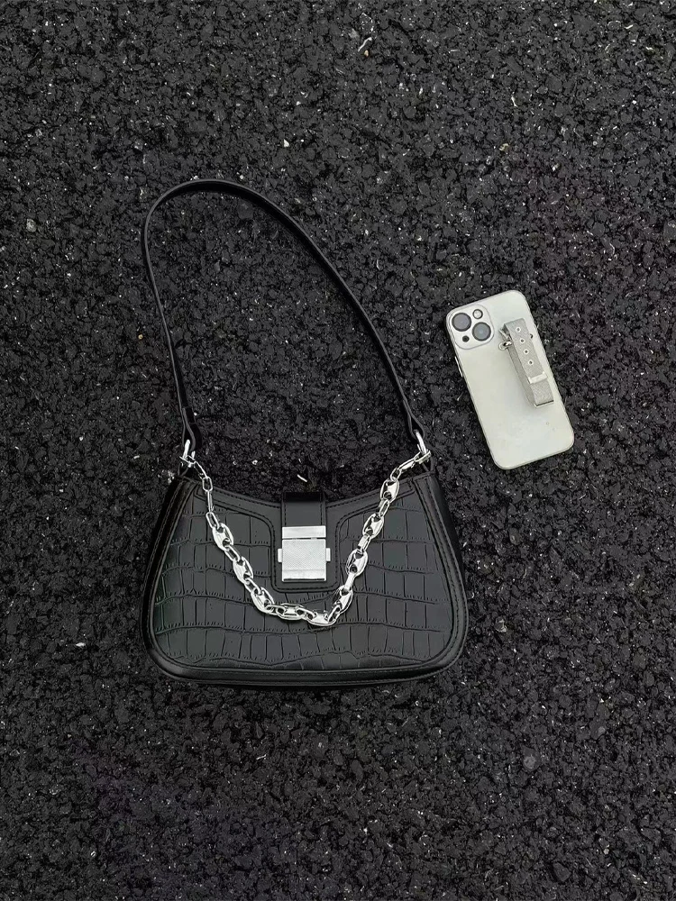 

2023 New Luxury Women's Bag with Crocodile Pattern Chain Underarm Bag, Black Versatile, Small and Simple Women's Shoulder Bag