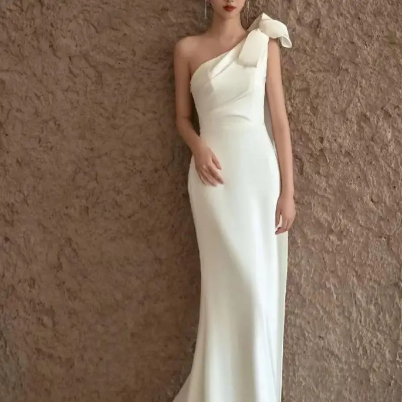 Elegant One Shoulder Mermaid Wedding Dresses Comfortable Satin Bridal Dress With Small Train New Simple Evening Dress Customized 3