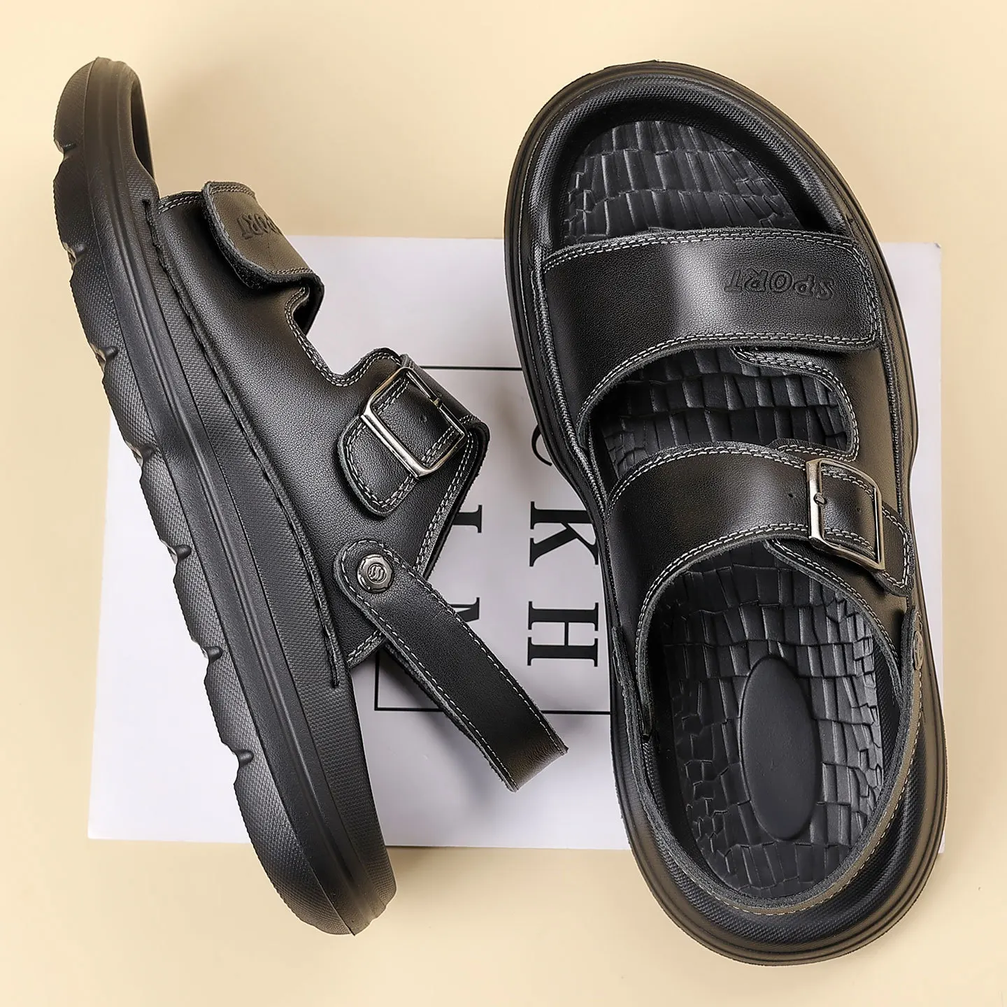 Men's Casual Thick Bottom Sandals Head Layer Cowhide Genuine Leather Soft Bottom Beach Shoes Outdoor Wear Summer Slippers