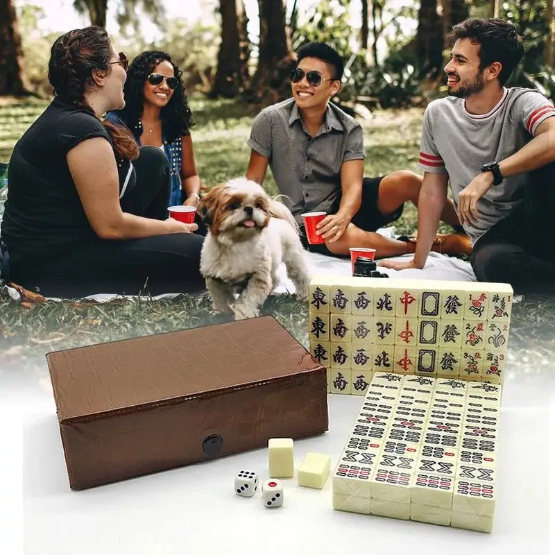 Jeu de Mahjong chinois 144 Mini carrelage gravé blanc pour réunion de famille pour jeu de Style chinois jouer à la famille loisirs