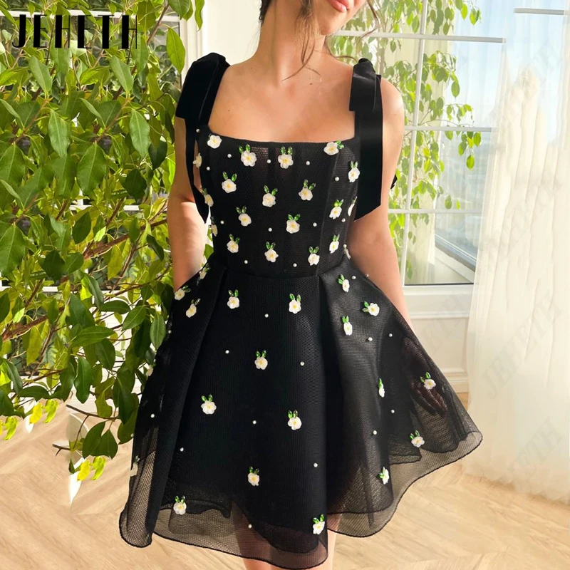

JEHETH Black Mini 3D Flower Prom Dress Spaghetti Straps Bow Homecoming Gowns Backless A-Line Party Tulle Princess Robe De Soirée