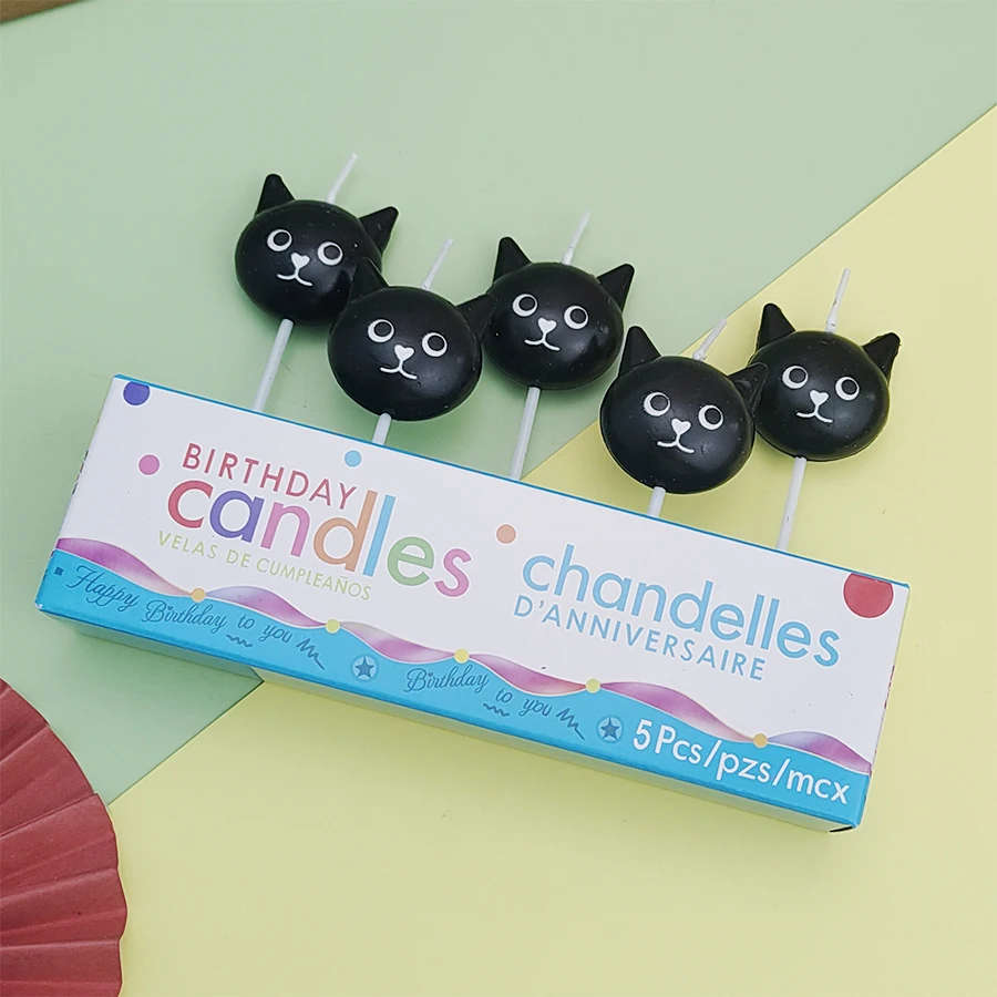 salutation carte avec une drôle, joyeux noir chat avec une bouteille de du  vin et une, image size:900x900