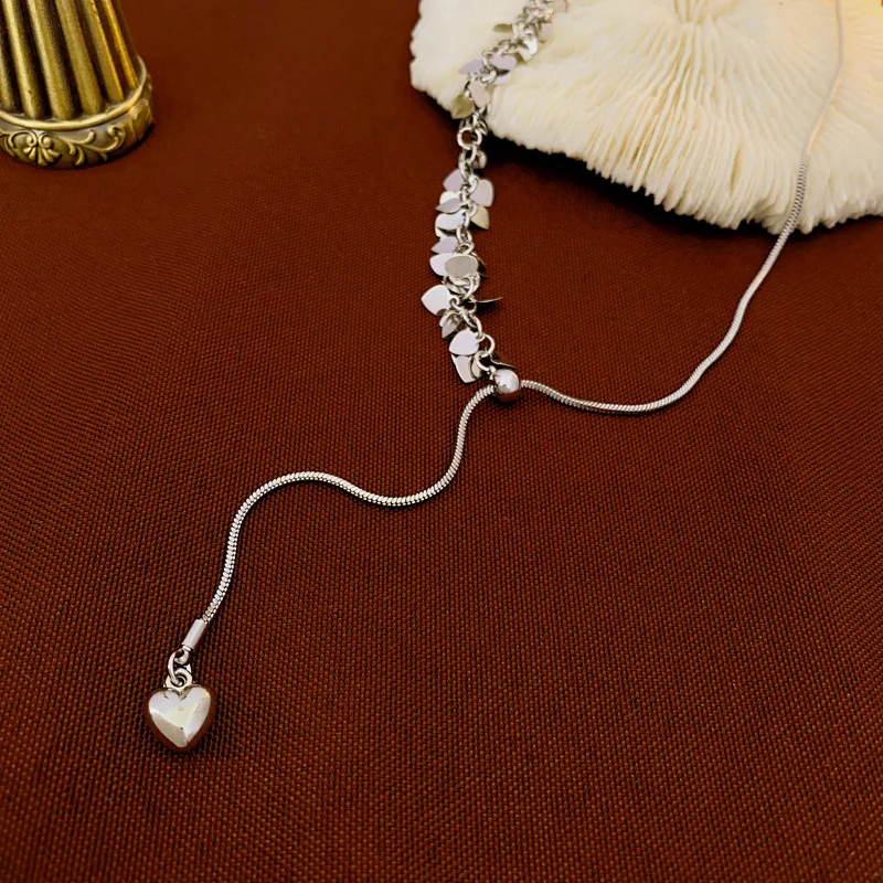 

Cold Metallic Sequined Love Y-Shaped Necklace Adjustable Clavicle Chain Necklace Women