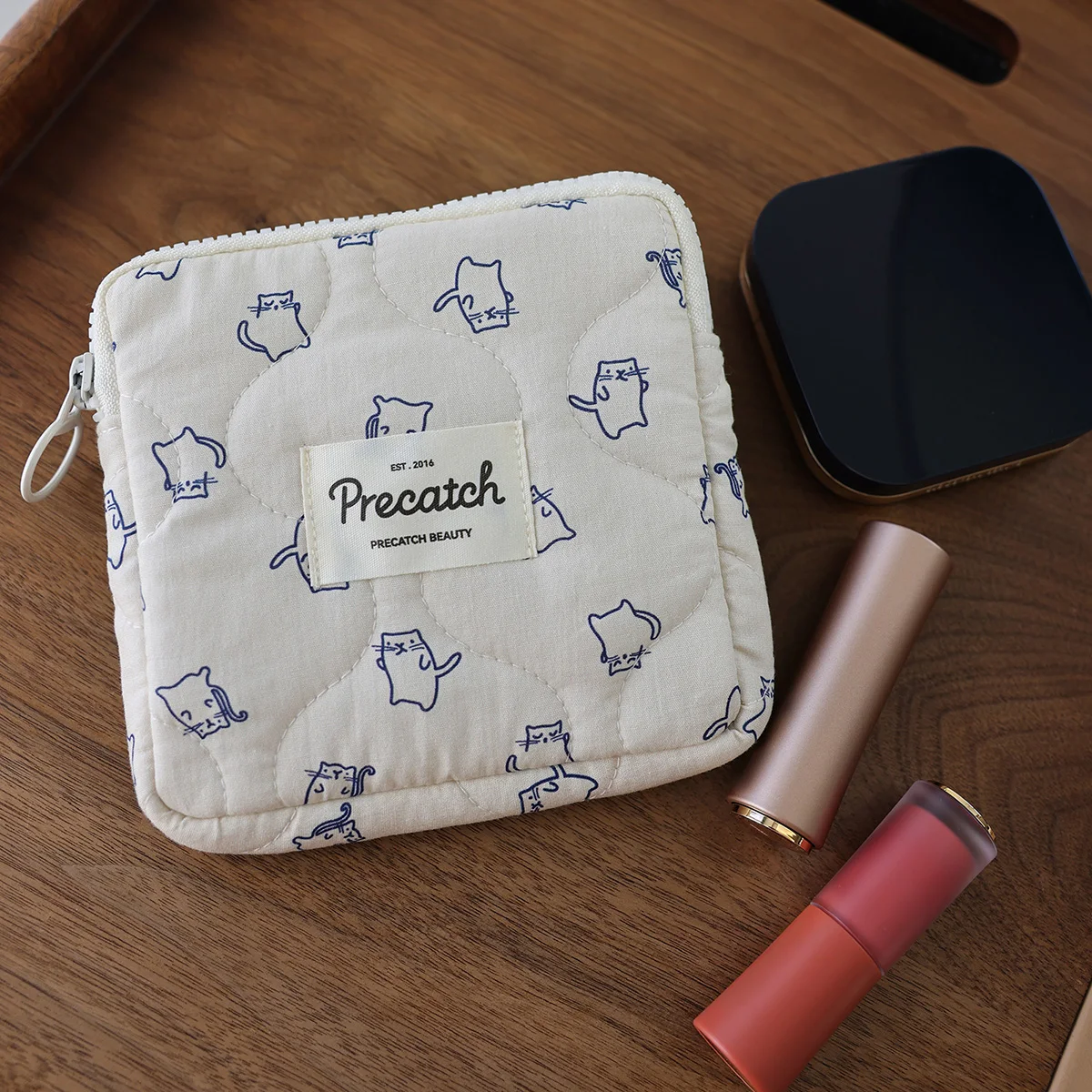 Sanitary napkin bag card bag cartoon hand-painted kitten cute square portable storage bag girls physiological bag cosmetic bag 4