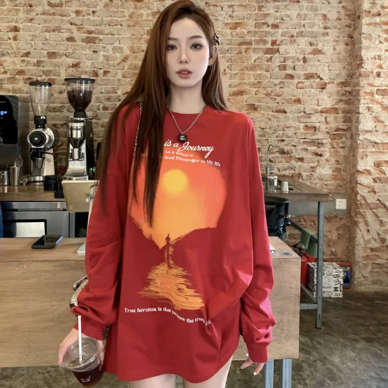 

2024 New Spring Round Neck Blouse Printed Long Sleeved T-shirt Women's Oversized Coat Slimming Bottom Casual Shirt Thin Tops