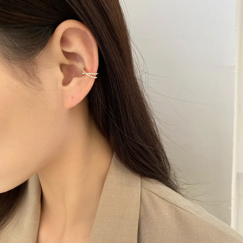 Ear Clip Earrings Simple Fashion Punk Chain Ear Cuff for Women Gold Color Non-Piercing