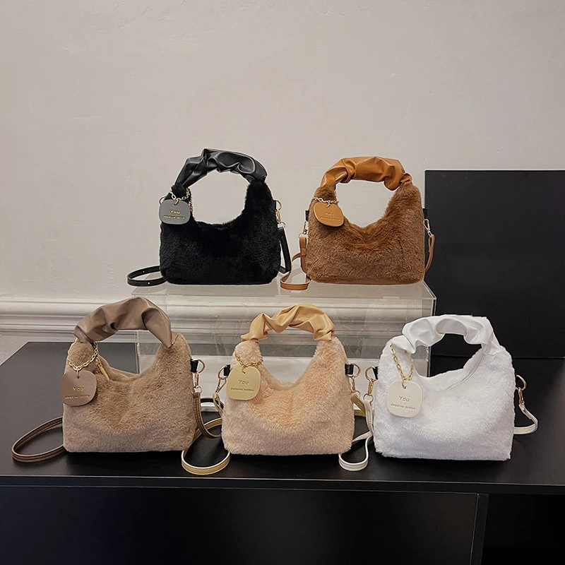 Cute Plush Shoulder Bag Women Faux Fur Handbags Zipper Lady Casual Tote Half-Moon Hobos Winder Crossbody Bag Shopping