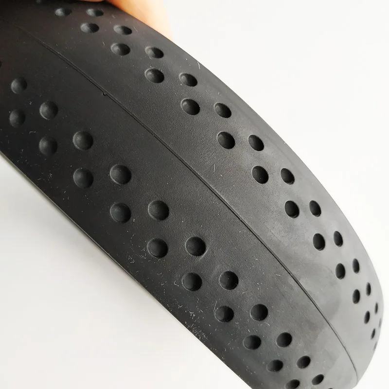 Рисунок 5 - Шина для детской коляски