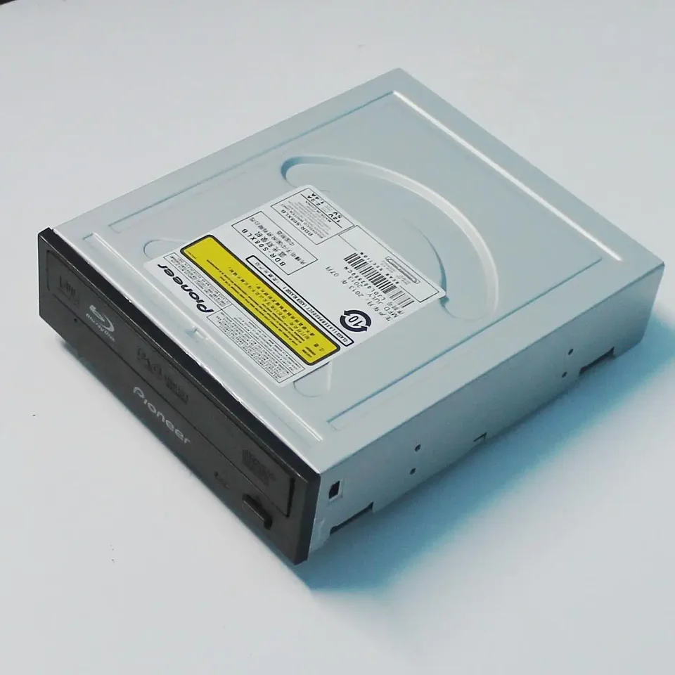 外付けハードディスク・ドライブ BDR-S05XLB 外付けハードディスク・ドライブ BDR-S05XLB 外付けハードディスク