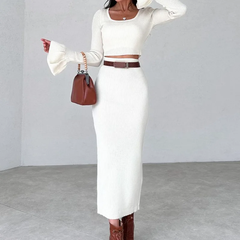 

Новинка весна-осень 2024, вязаный комплект, топ с квадратным вырезом и открытым пупком, однотонная Юбка-миди, Женский комплект с юбкой