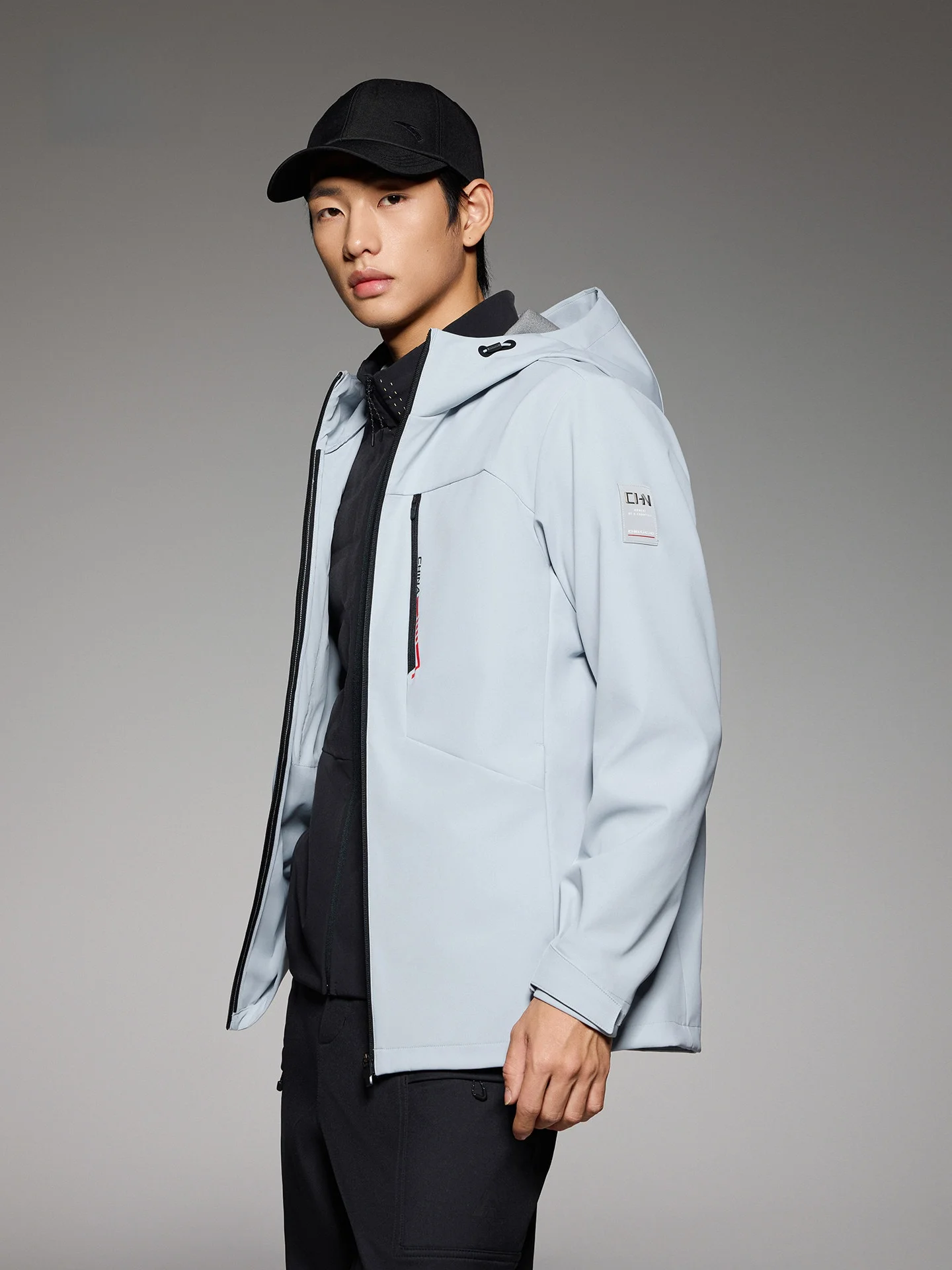 안타 남성용 두꺼운 스포츠 재킷 무불소 야외복 스탠다드 핏 후드 지퍼 잠금 방수 폴리에스터 섬유