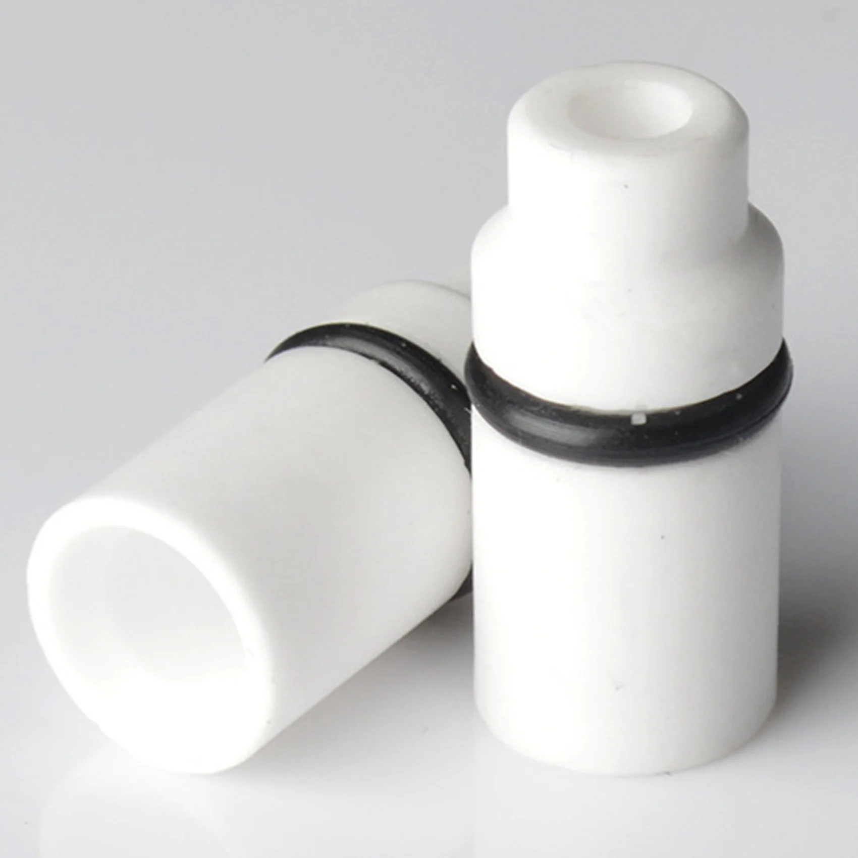 Рисунок 4 - штук керамических форсунок для пескоструйной обработки