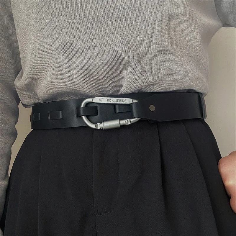 dark grey buckle