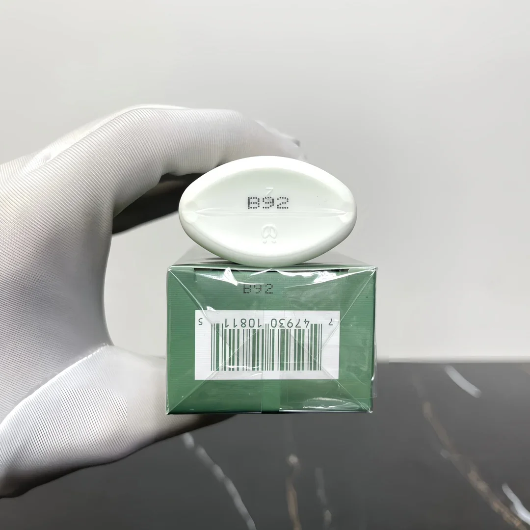 

Новинка, солнцезащитный крем для макияжа, жидкость для защиты от УФ-лучей pa +++, плавная защита, 50 мл, SPF50, Защита лица, увлажняющий крем + подарок