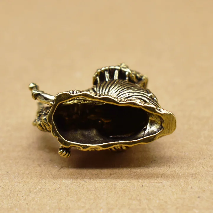 Antique Brass Snail Figurine, Vintage Desktop Decor for Tea Table, Pure Copper Craft, Unique Gift Idea for Collectors