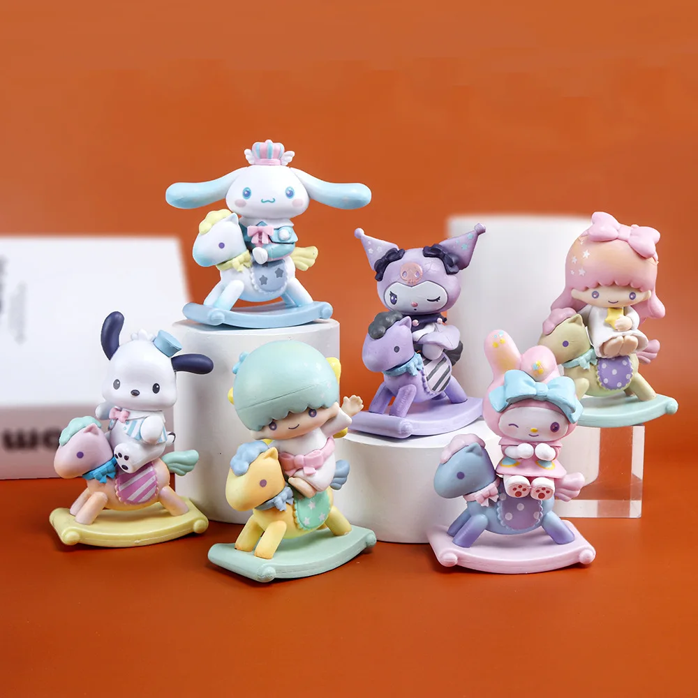 6 Pz/Set Sanrio Kuromi Cavallo A Dondolo Serie Anime Cartoon Doll Model Toy Cinnamoroll Riding A Wood Horse Toy Hobby Ornament
