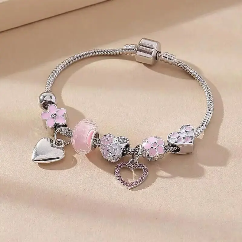1PC Women's Fashion Multi Element Beaded Love Pan Family