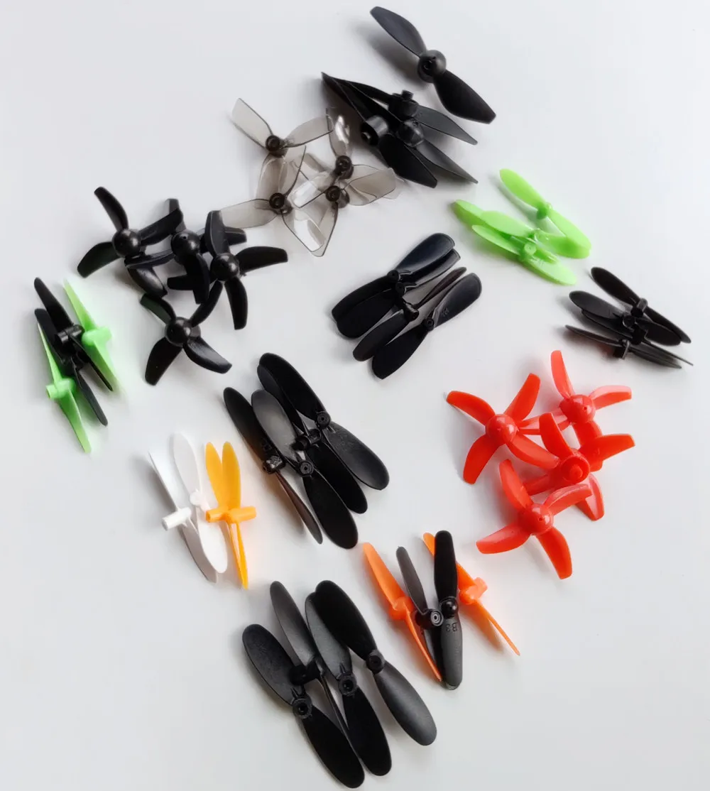 Hélices de rechange 32mm 0.8mm pour micro drone FPV, empilées dans un sachet