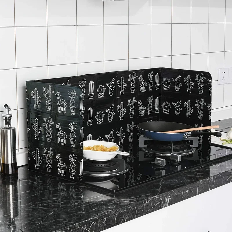 2PCS Foldable Kitchen Gas Stove Baffle Plate Board Aluminum Oil Splash-proof Protection Screen Heat-resistant Kichen kitchen splatter screen kitchen splash guard