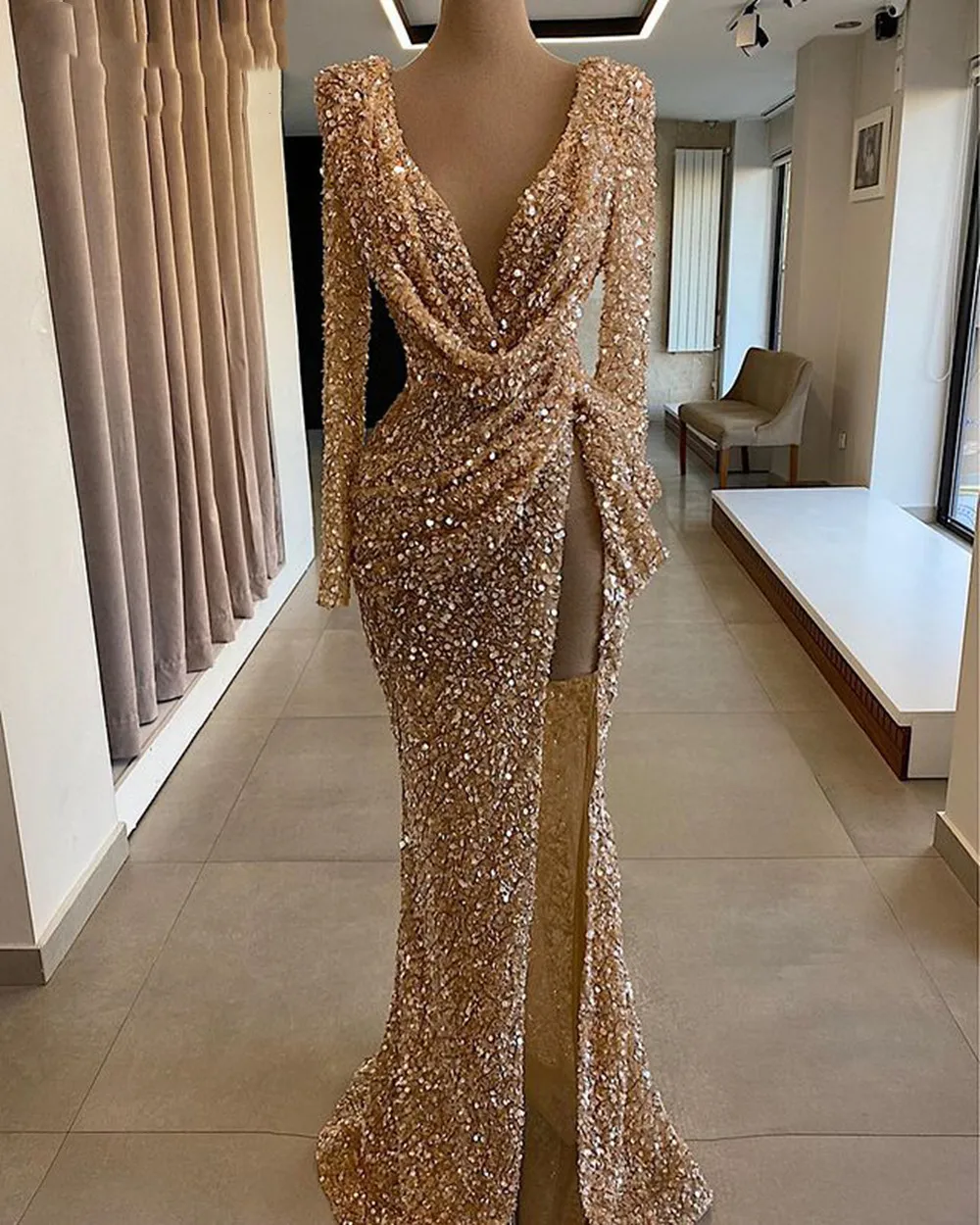

New Sparkly Evening Dresses Sexy 2024 Long Sleeve High Slit V-neck Mermaid Gold Sequin Women Formal Gowns robes de soirée