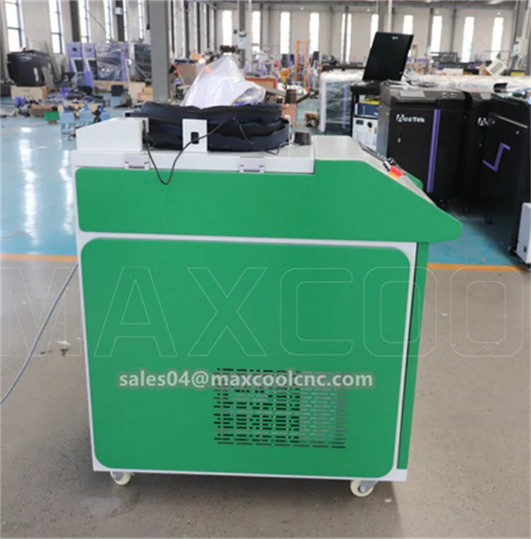 2000W 3000W Handheld Rust Removing Laser Cleaning Machine For Metal Coating Oil Removal Blasting Derusting Laser Cleaner 5
