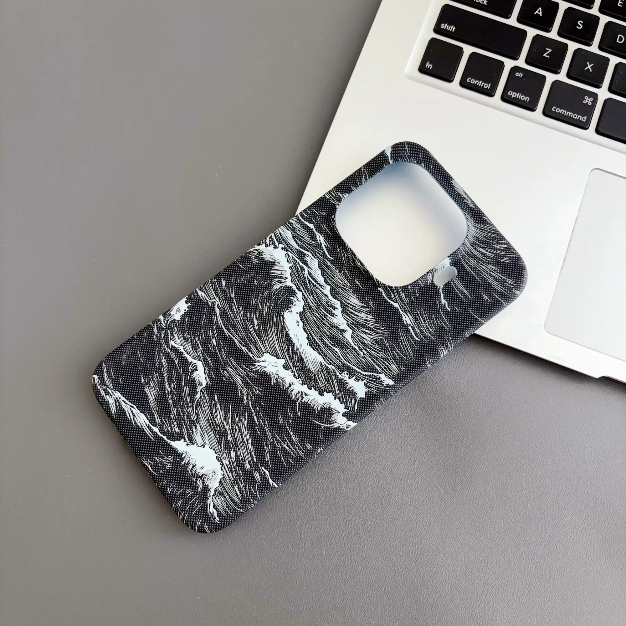 Stylish Shockproof Carbon Fiber Magnetic Case with Matte Finish