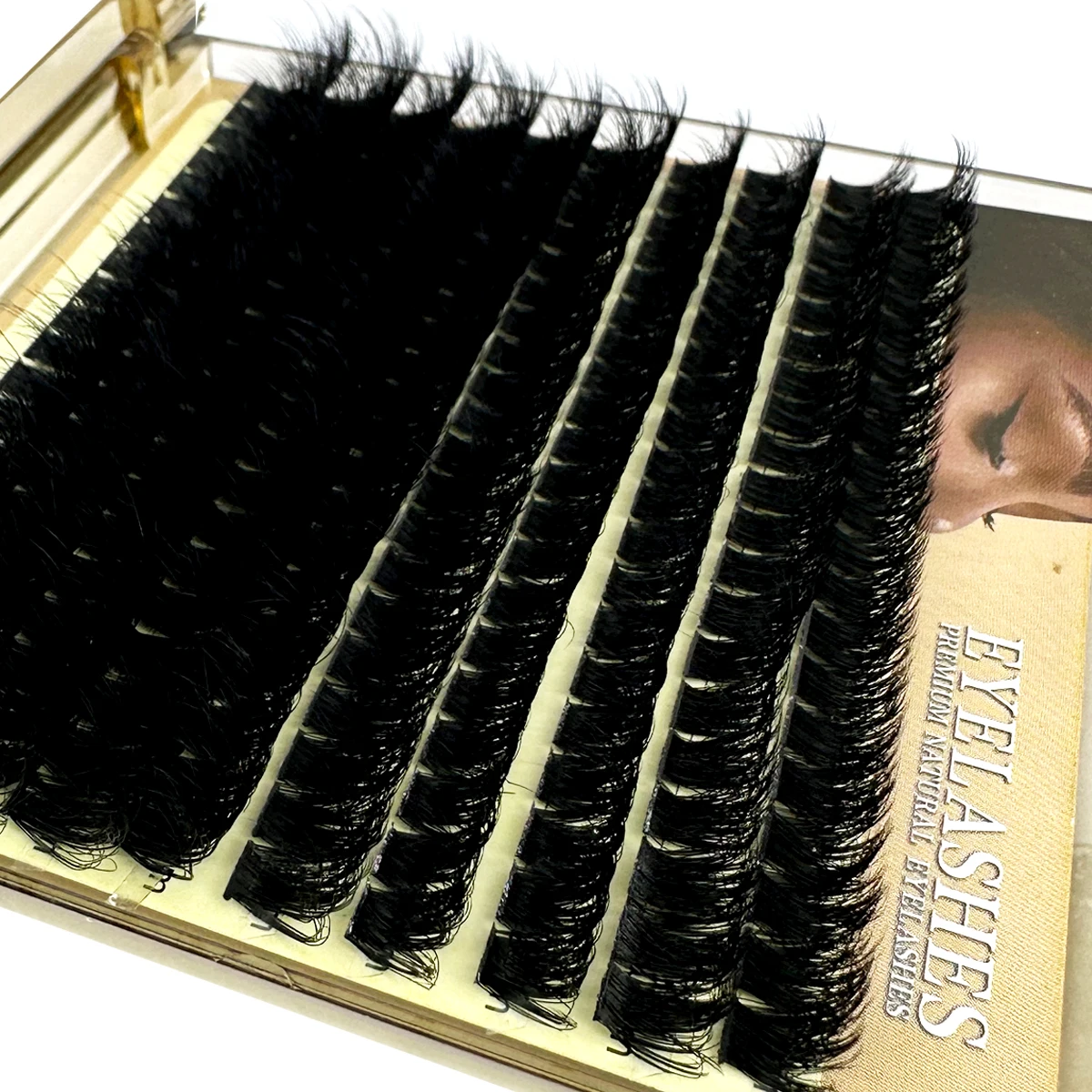 Fluffy Thick Lash Clusters DIY Eyelash Extension Mix 10-18mm Lash Clusters 30D-100D Wispy Individual Eyelash Extensions Clusters