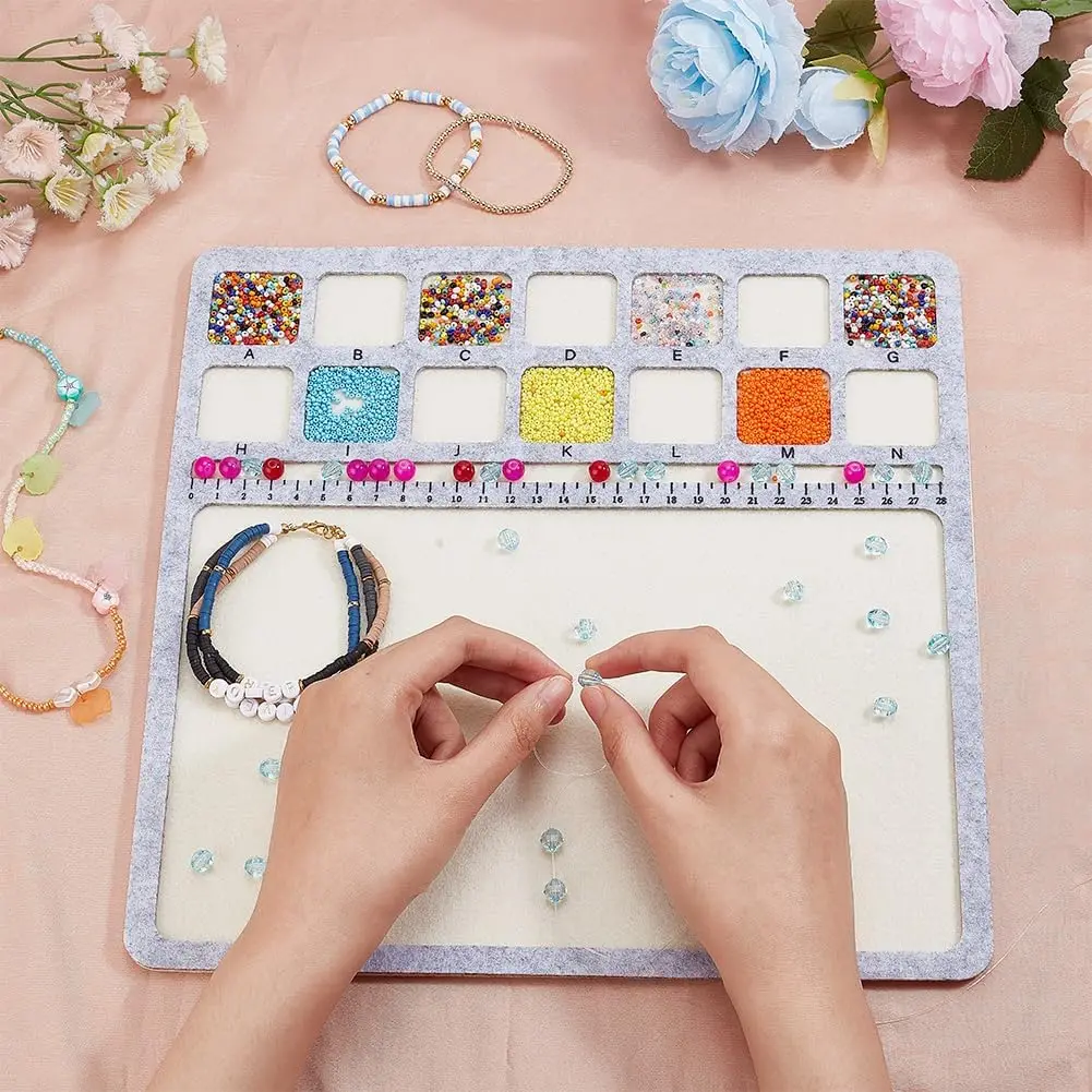 Craft Supplies Jewelry Making Supplies Square Felt Bead Design Boards Medium Felt Beading Mat with Centimeter Alphabetic Scale Beads Tray Bead Pads for Art Crafts