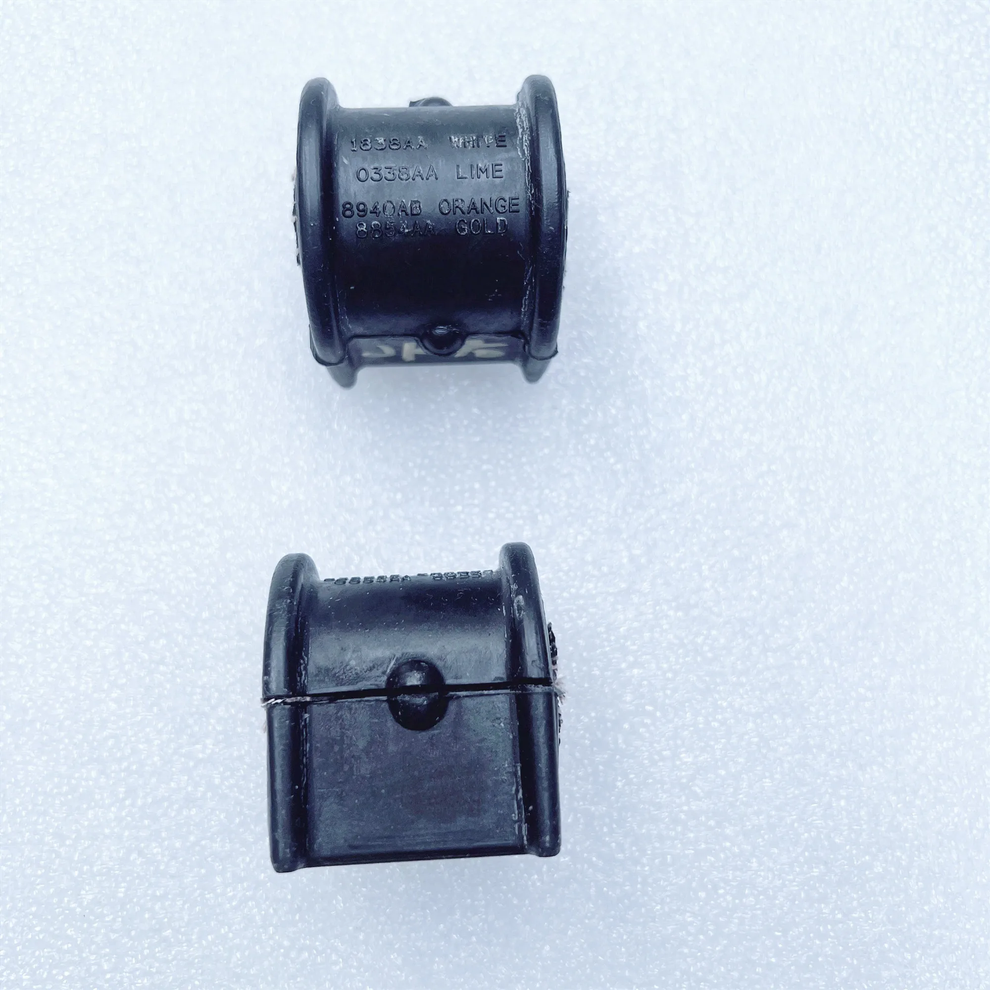 Control arm bushings kit shifter linkage bushing 2PC Rear Stabilizer Bar Bushing 52060013AA Suitable For Jeep Wrangler JK JL J6 2007 -