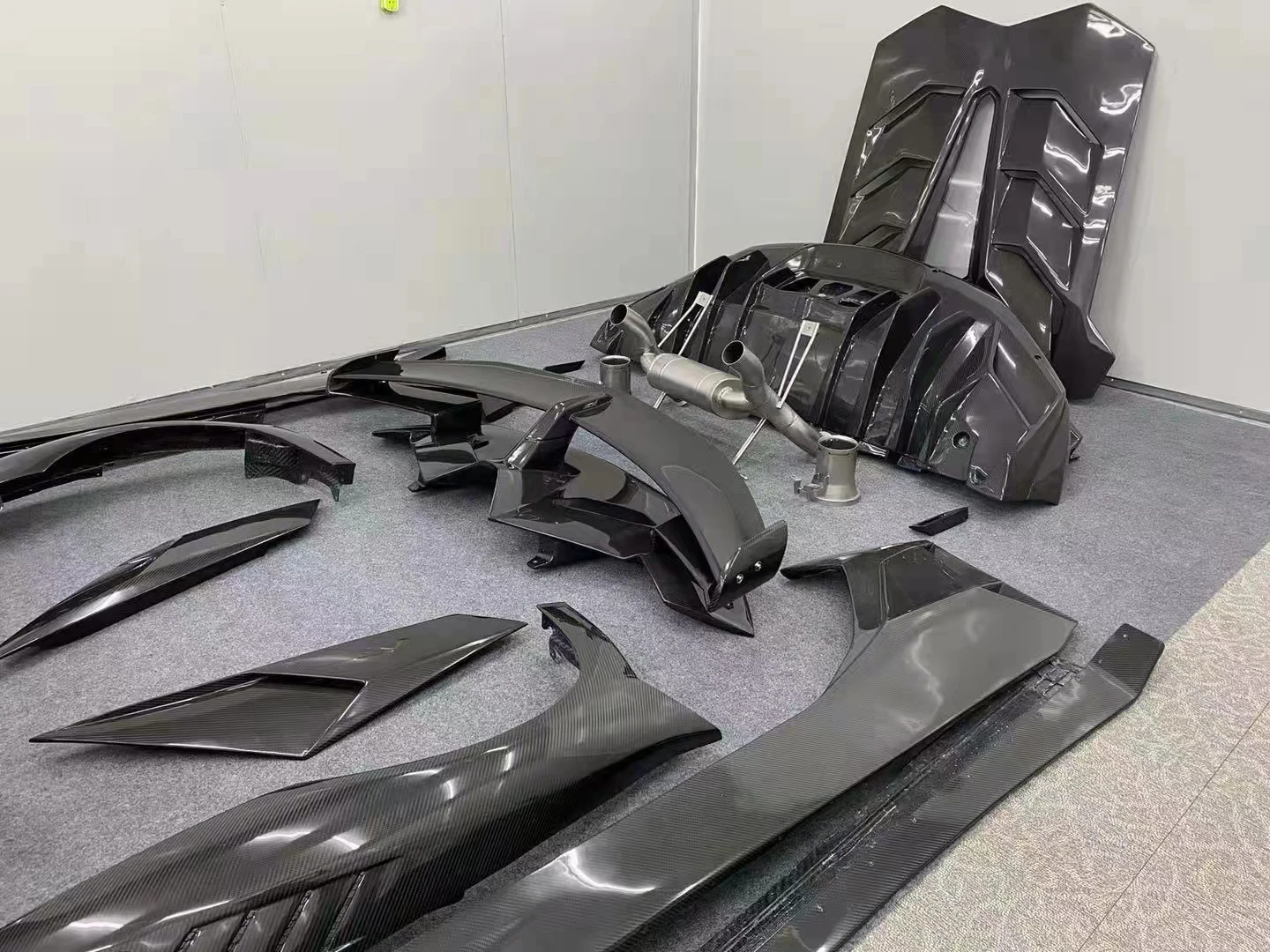 Рисунок 2 - Задняя балка, боковая юбка