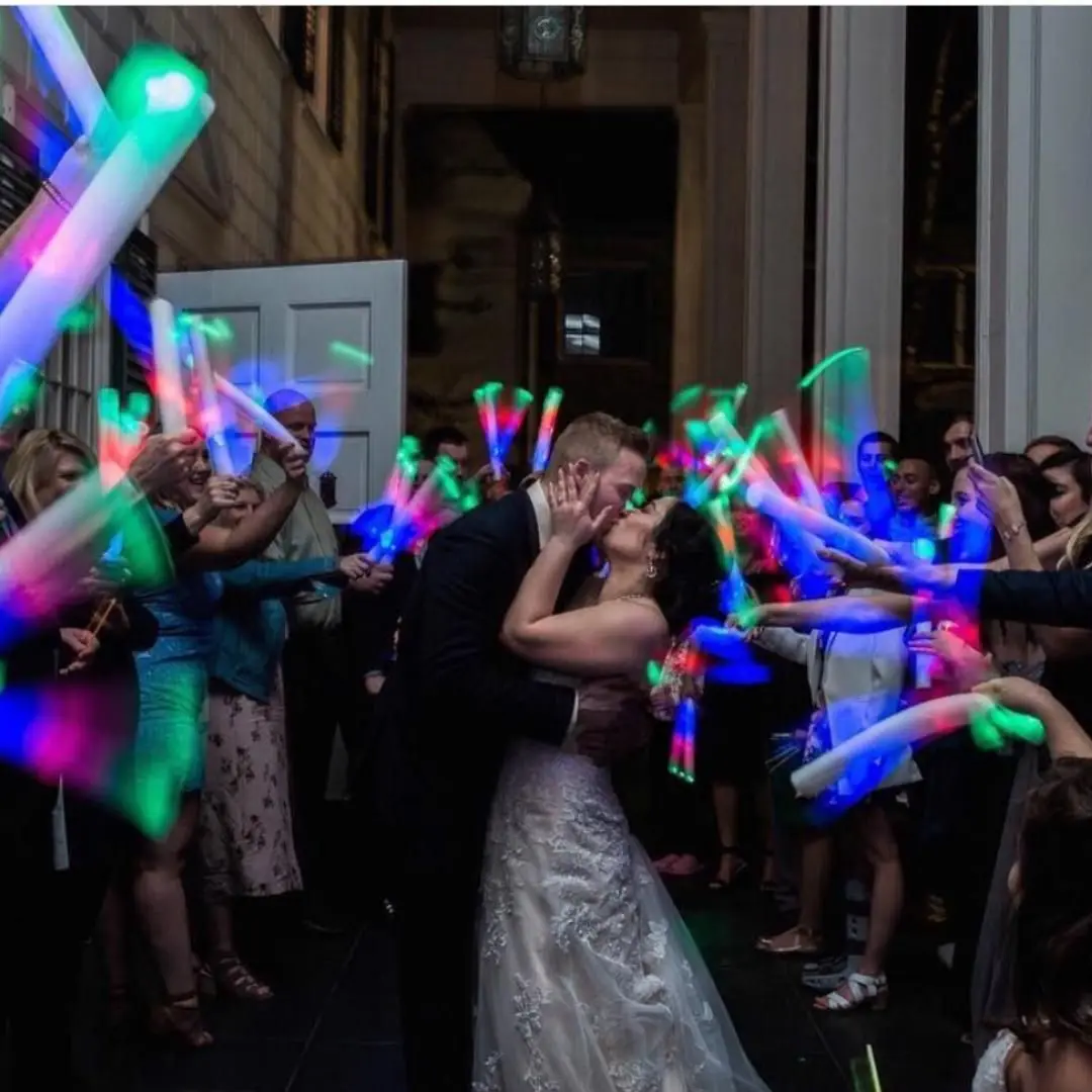 wedding glow sticks for reception