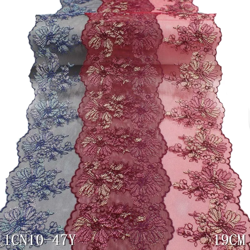 

Кружевная ткань с вышивкой черного и красного цветов, 31 ярд