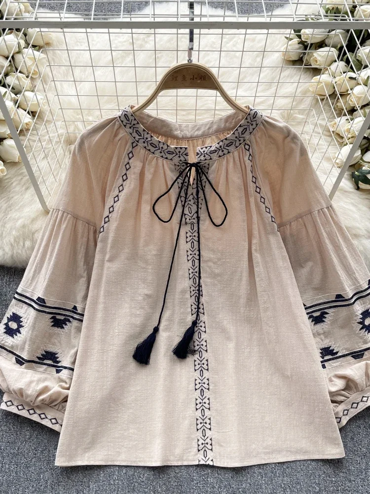 

Женский винтажный топ в этническом стиле, Повседневная Свободная футболка из хлопка и льна с круглым вырезом и рукавами-фонариками, весна-осень