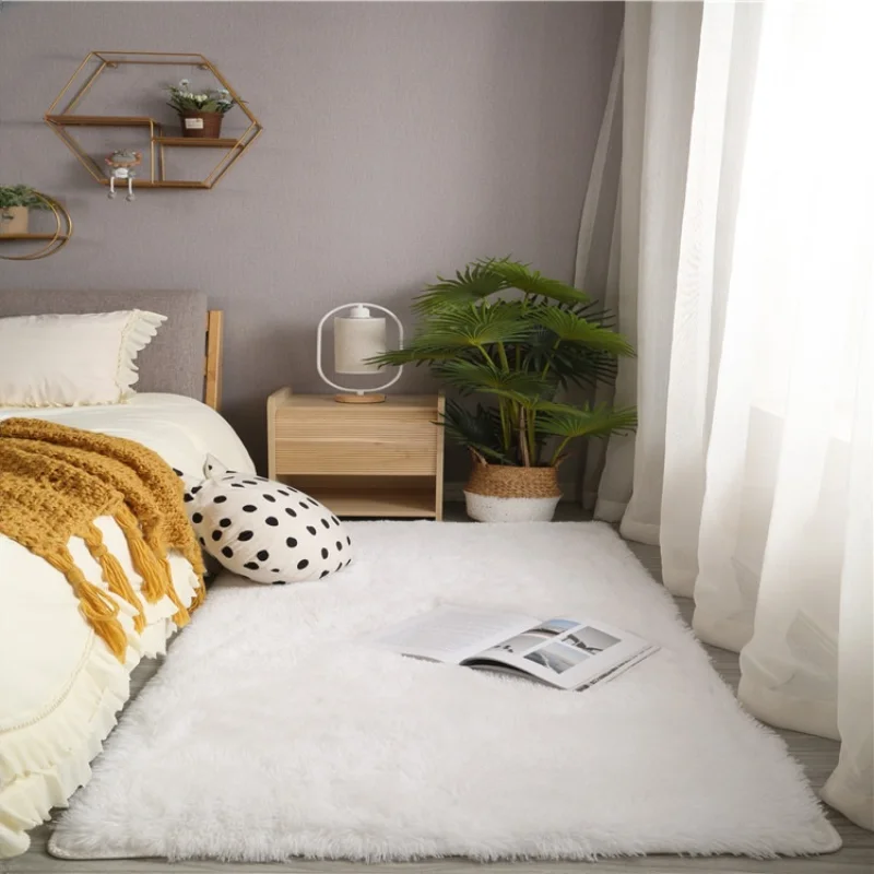 Shaggy Rugs Fluffy Woolen for Luxurious Bedroom and Living Room Decor
