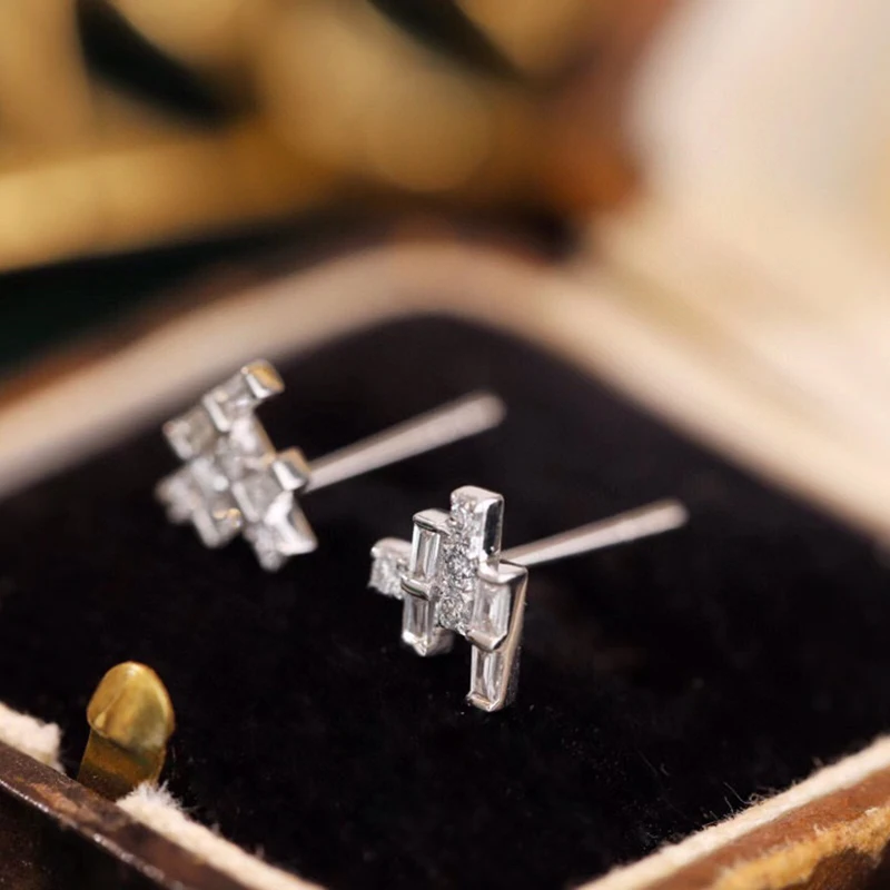 Aazuo 18K Pure White Gold Real Diamonds 0.20ct Fairy Geometry Stud Earring Gifted For Girls & Woman Birthday Party Fine Jewelry
