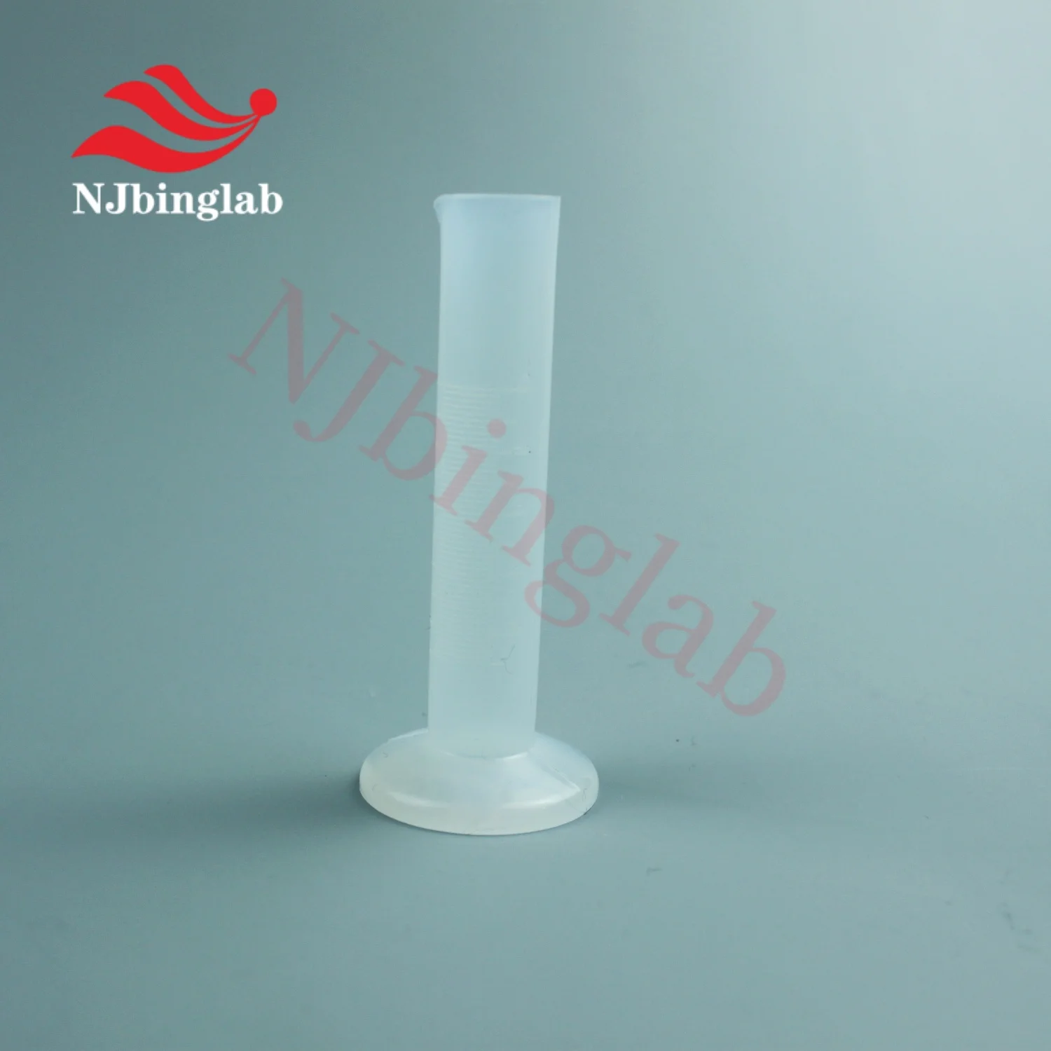 No Sticking Samples 100ml PFA Graduated Cylinder High Purity Low Blank Value of Metal Elements for Chemical Experiments