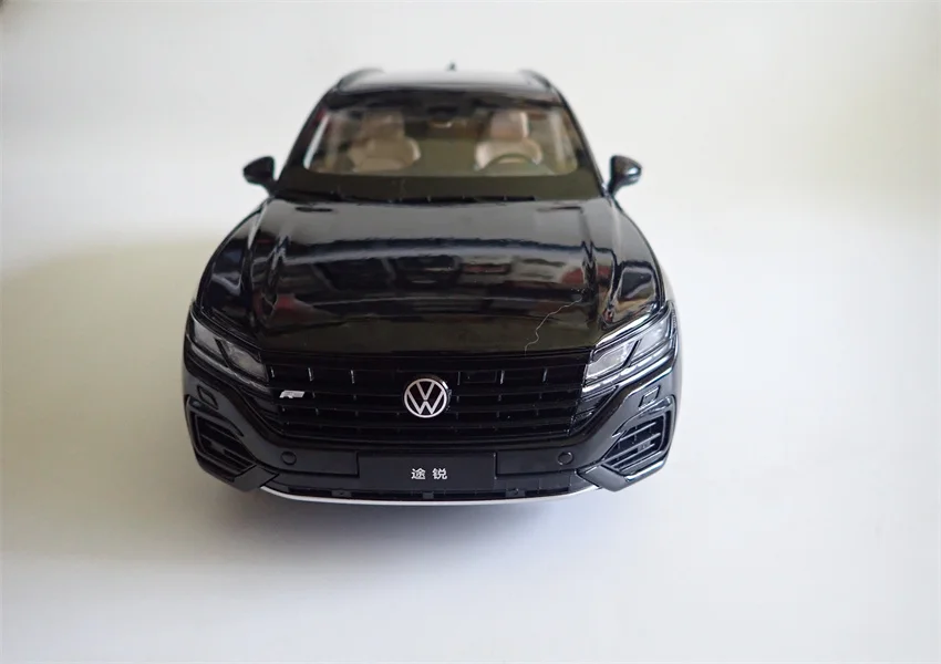 Volkswagen Touareg ミニカー Wiking製 Volkswagen Touareg ミニカー Wiking製 Vw Touareg (Biscay Blue