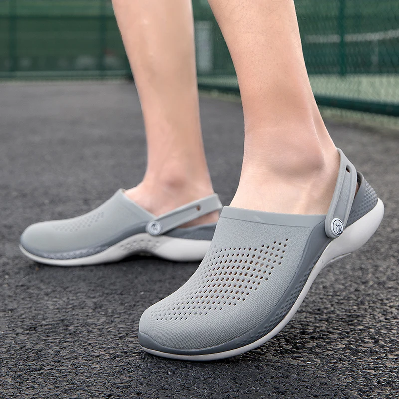 2022 Summer New Men's Sandals EVA Lightweight Hollow Beach Slippers Non-slip Men Women Garden Clog Shoes Casual Aqua Flip Flops