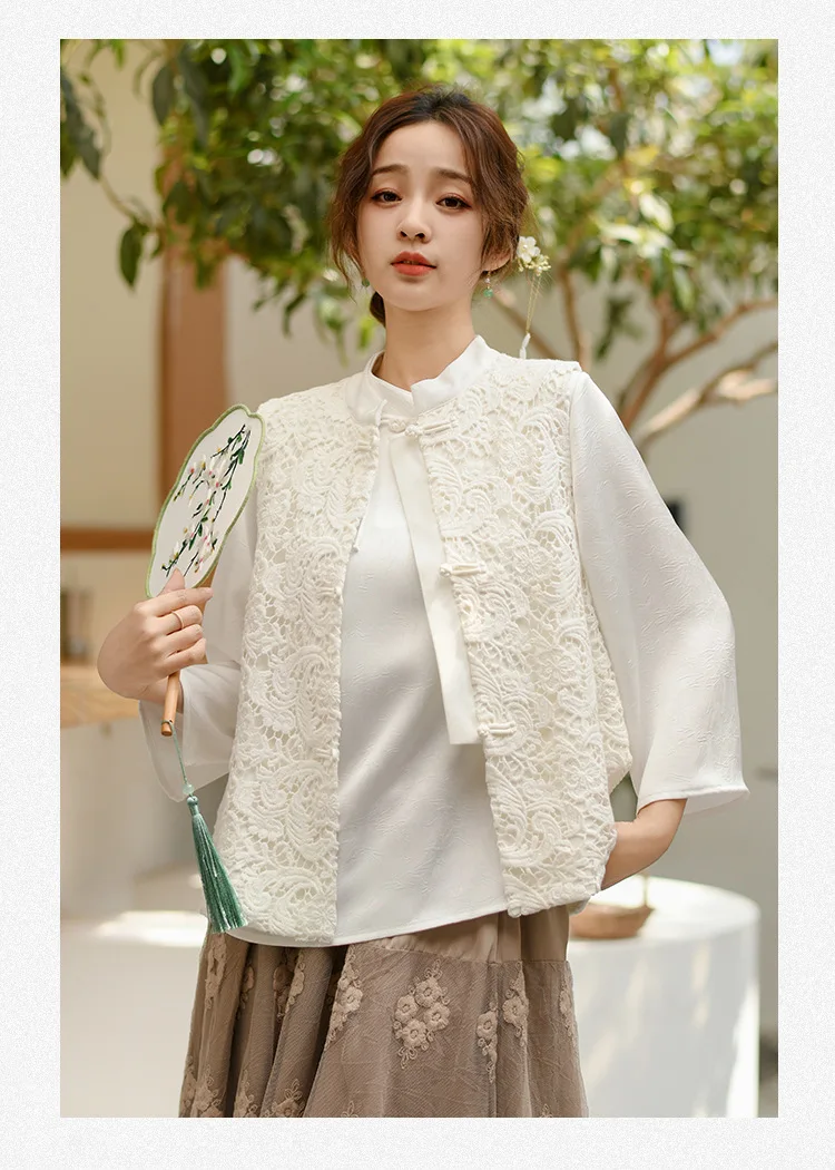 Spring Women's New Chinese Vest Women Outer Chinese Style Embroidery Vest Retro Sleeveless Top Retro