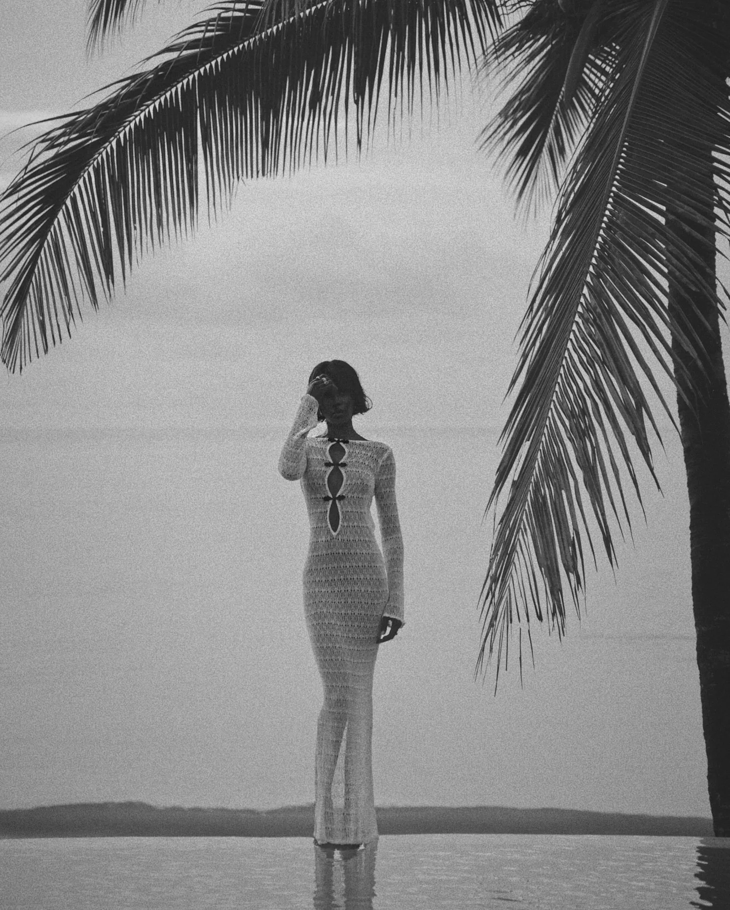 Hollow Slit Long Dress Women's Beach Cover-up Bohemian Dress Floor-length Backless Mermaid Evening Gown Sexy Knit Dress