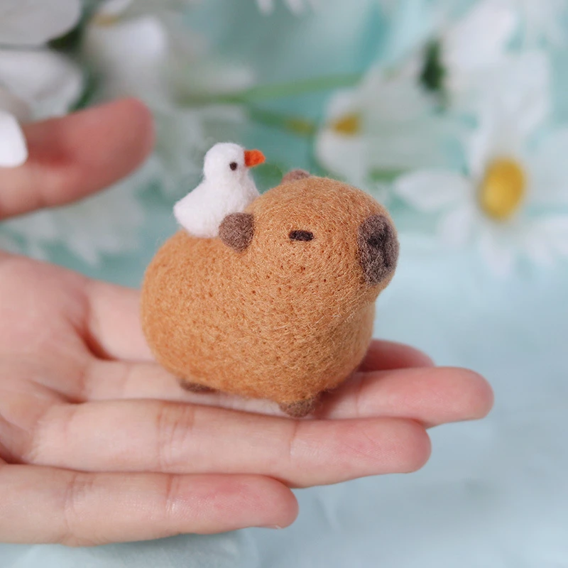 Cute Animal Capybara Non-finish Wool Felting Material for DIY Doll Pendant Gifts Animal Handmade Arts Crafts 1PC Wool Felting Kit wool felting kit