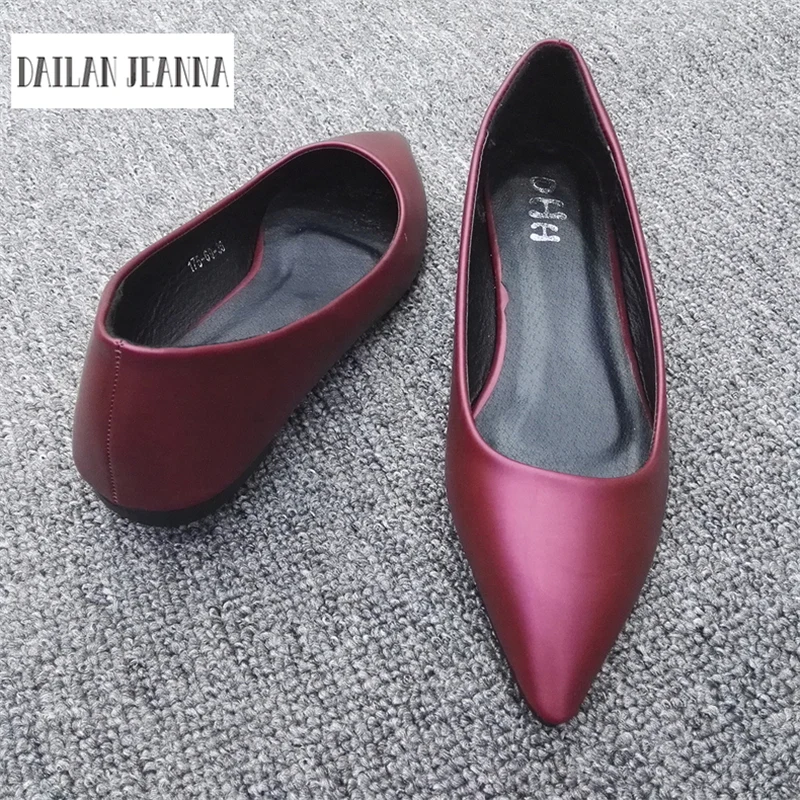 Spring and Autumn Women's Loafers Flat Heel Shoes Boat Shoes Casual European style size 31-44