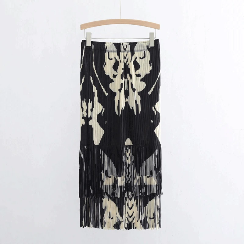 

Funky Pleated Delicate Printed Fringed Midi Skirt