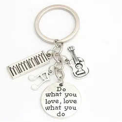Handmade Musical Instrument Keychain - Piano & Guitar Notes Jewelry Gift (1)